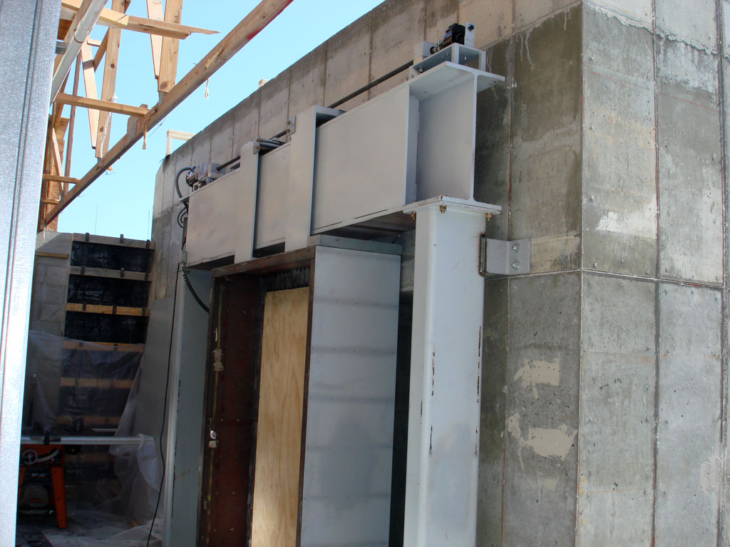 Field installation · imaging center vault